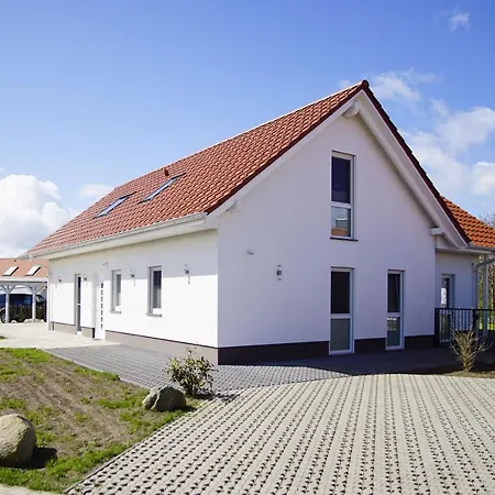 Pfingstrose Haus - Kamin, Terrasse, Garten